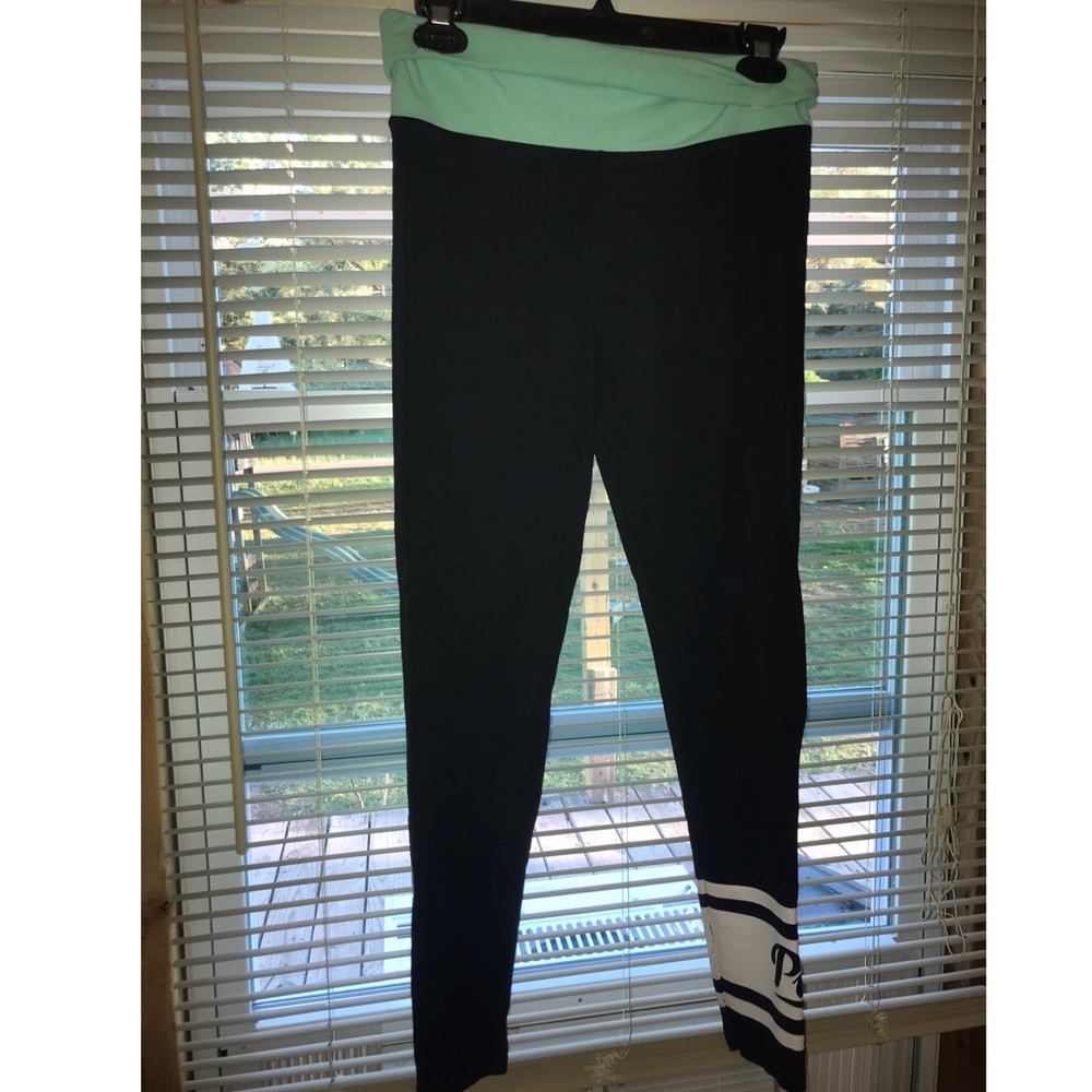 Victoria’s Secret pink leggings